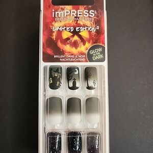 Kiss imPRESS Press-On Nails Halloween Glow-in-the-Dark HIDE & SEEK 30pc NEW